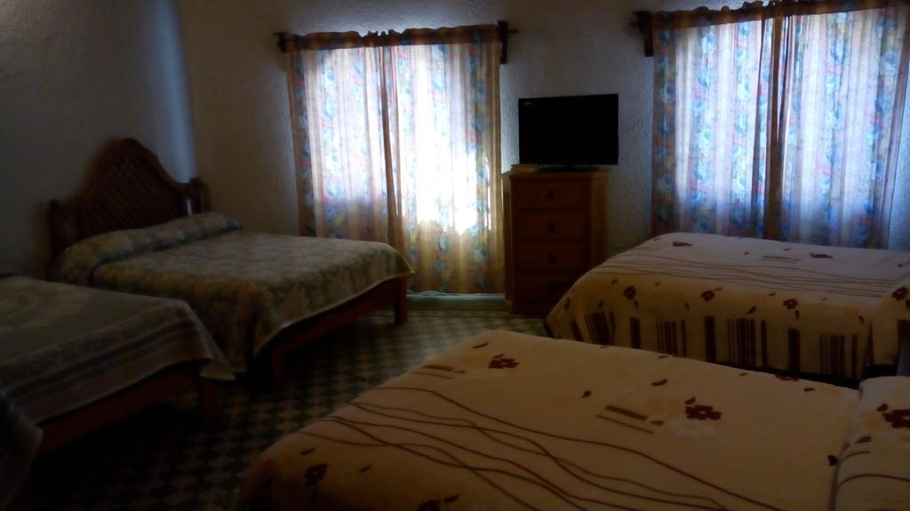 Casa Del Beso Hotel กัวนาฮัวโต ภายนอก รูปภาพ