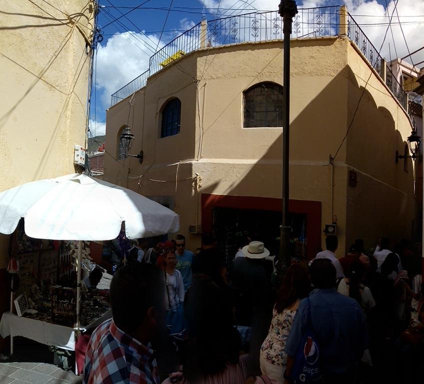 Casa Del Beso Hotel กัวนาฮัวโต ภายนอก รูปภาพ